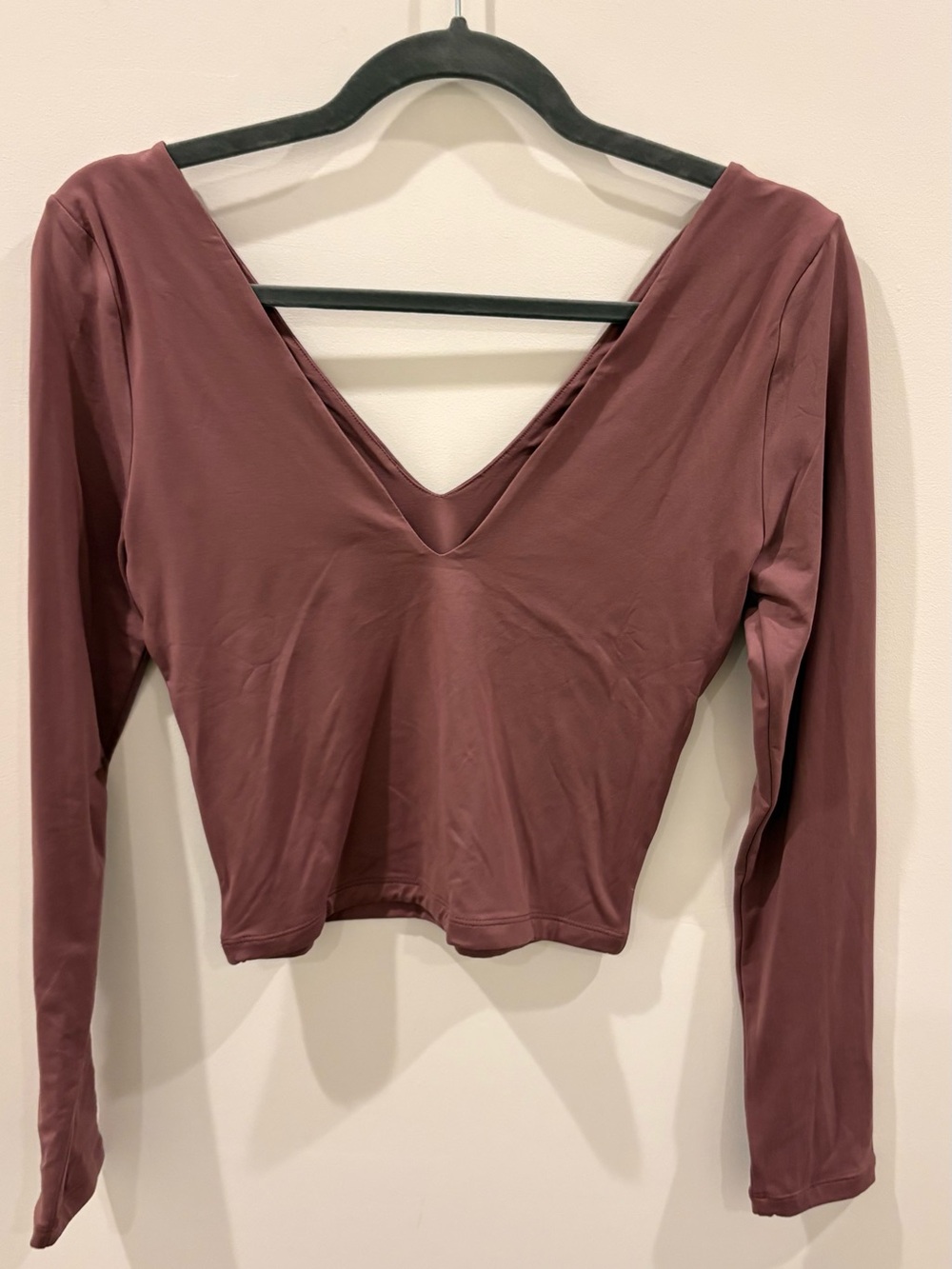 Women's V-Neck Long Sleeve